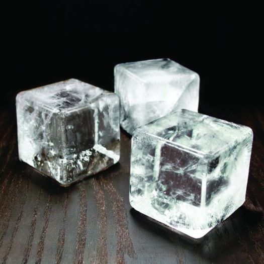 colossal-ice-cube-mold